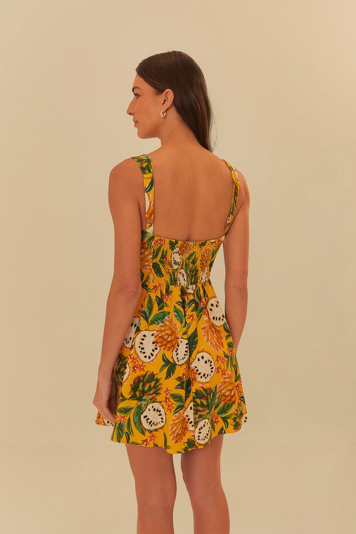 vestido curto estampado biribá
