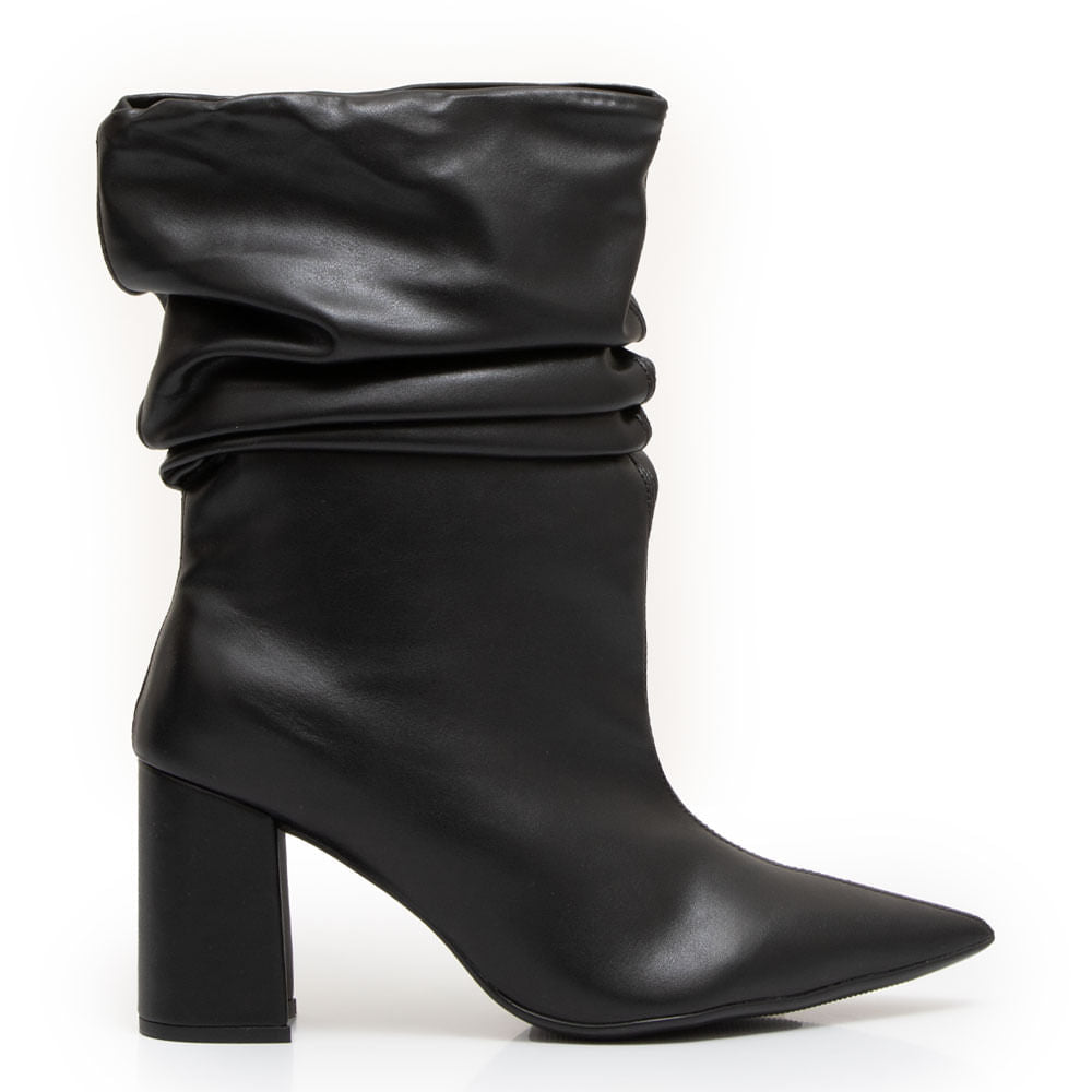 Bota Preta Slouchy